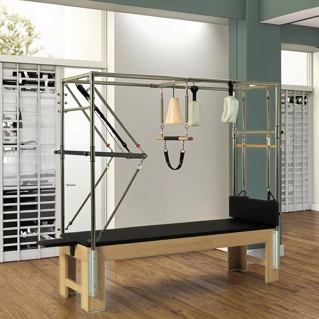 Yoga Fitness Training - Attrezzatura Professionale per Pilates in Quercia